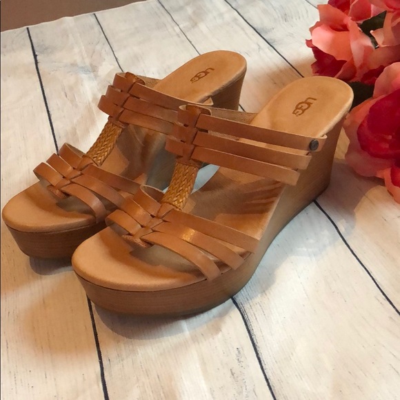 UGG Shoes - NWT Ugg Leather Nude Platform Wedge Sandals